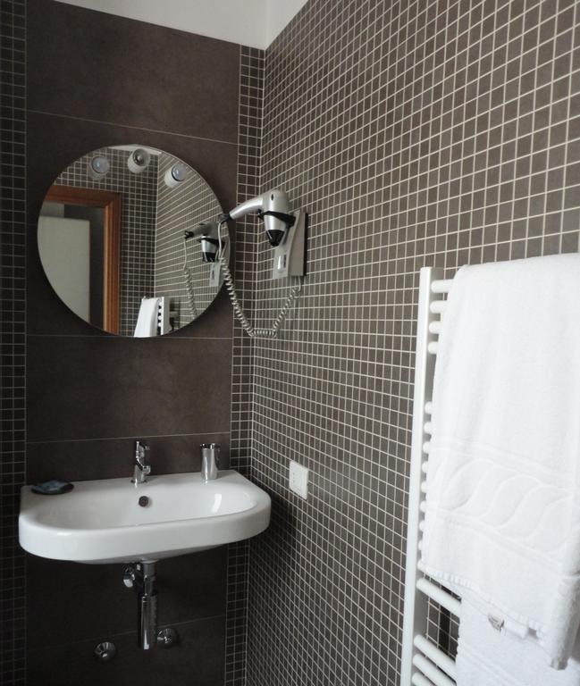 Cravero Rooms Caltignaga Værelse billede